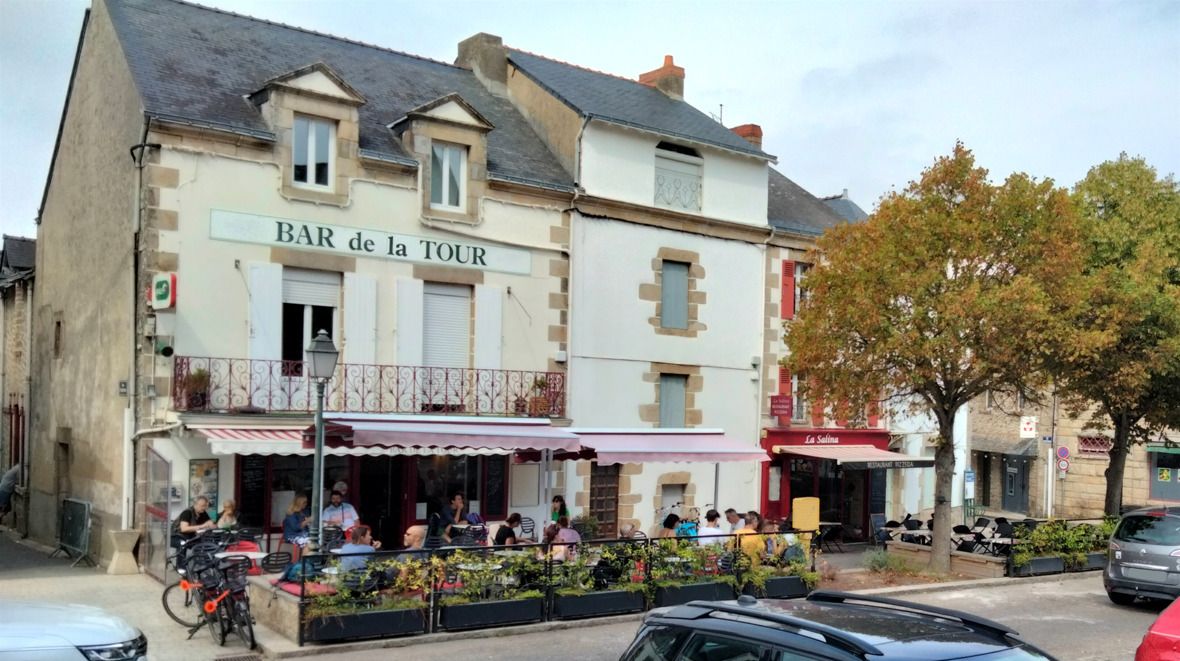 Concerts bar de la Tour et pizzeria La Salina