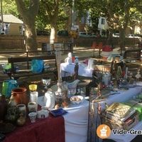 Vide-greniers et marchés aux puces
