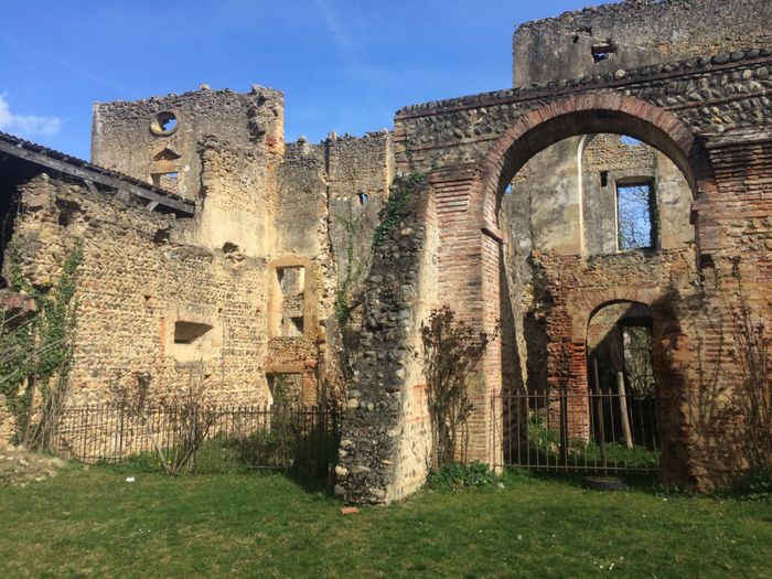 Le patrimoine en danger : visites guidées thématiques et médiations autour du chantier d'insertion et de la restauration de l'abbaye