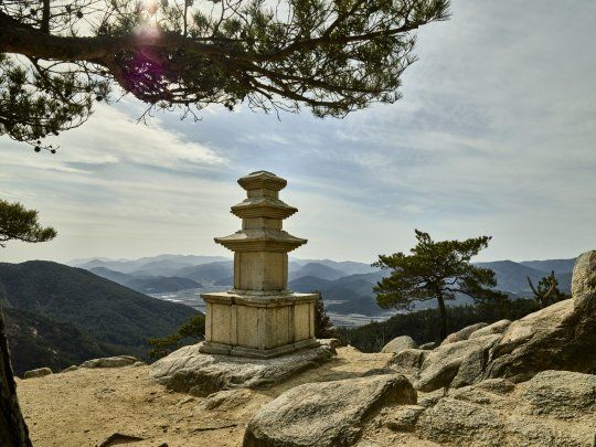 Conférences « La culture bouddhique et le patrimoine de Silla »