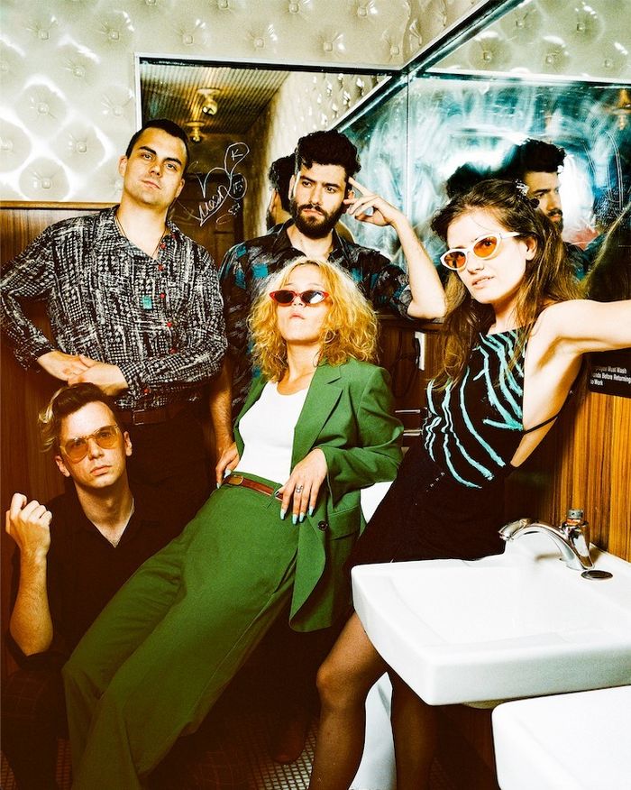 Bodega - Rock School Barbey
