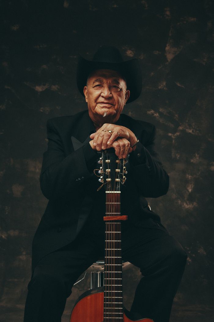 Eliades Ochoa