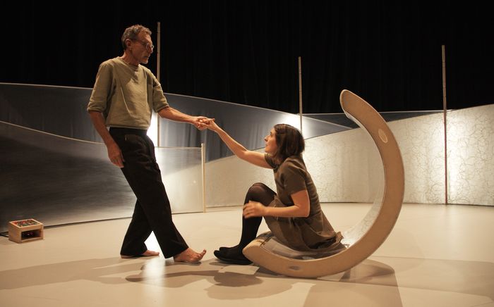 Spectacle de théâtre corporel et visuel : Les petites vertus