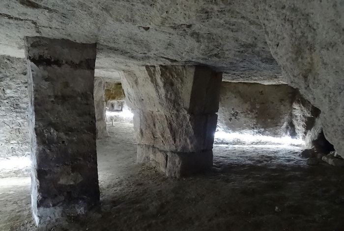 Visite libre à Laon : Les souterrains de la cité médiévale