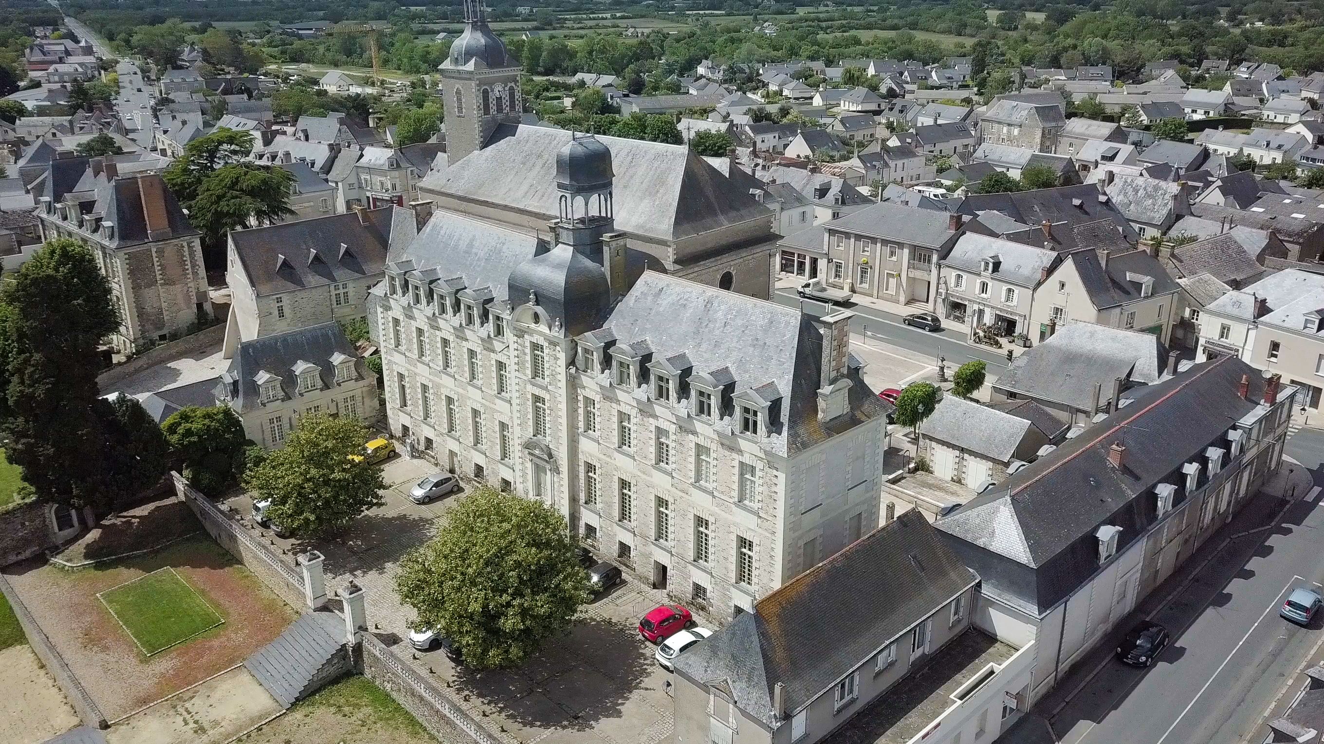 Abbaye de Saint Georges sur Loire