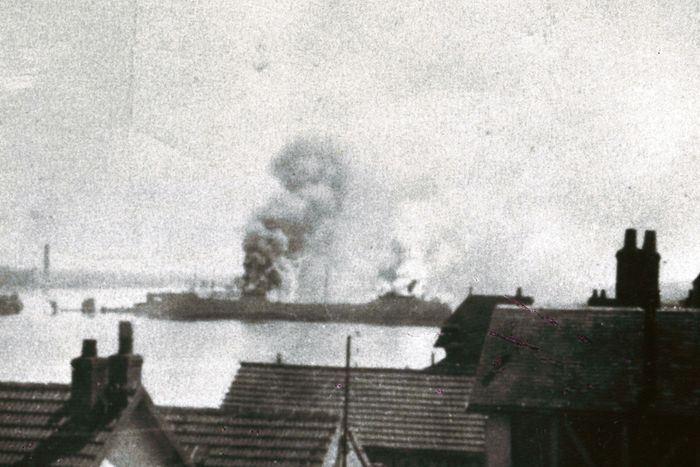 Le renflouement des bateaux sabordés en Loire en août 1944