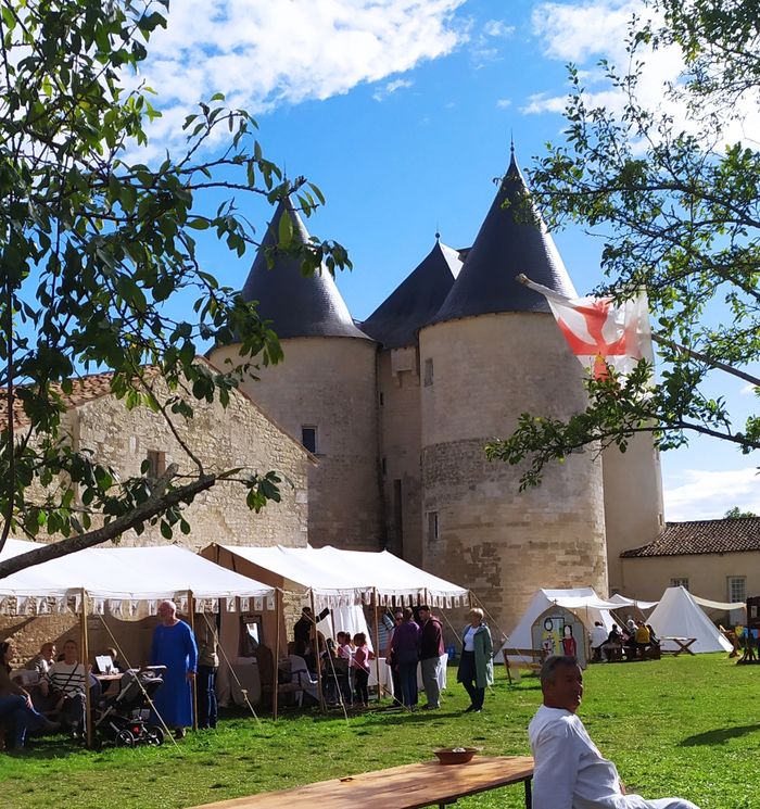 Deux journées conviviales pour imaginer la Commanderie d’Ensigné autrefois