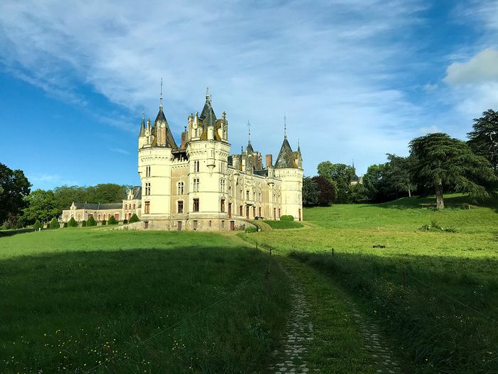 Visite guidée du château de Chanzeaux (extérieure et intérieure)
