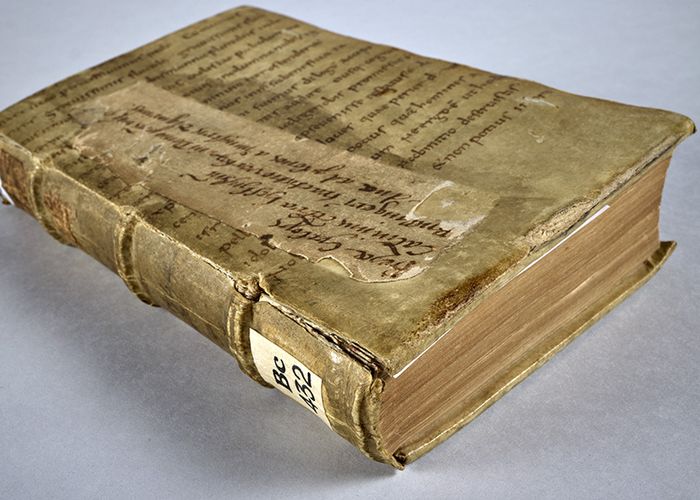 Fragmentologie: Von der Schatzsuche zur Entdeckung eines verborgenen schriftlichen Erbes