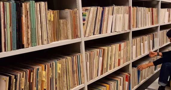 CHEZ BONGO JOE - Le réveil des archives sonores du MEG #34 - Lucas Monème