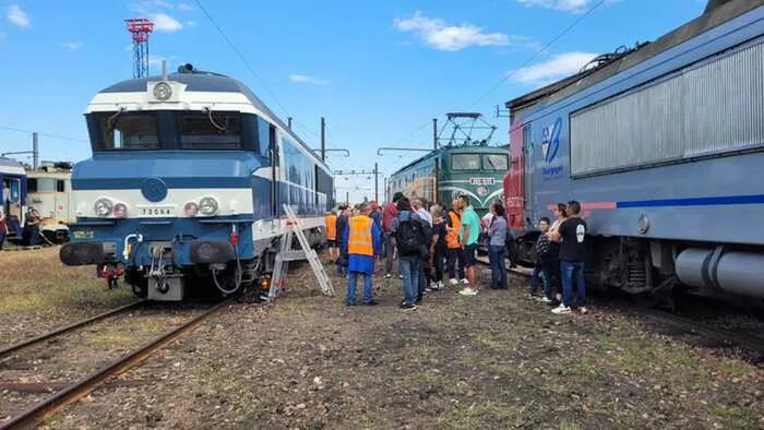 Présentation des matériels ferroviaires historiques des associations ARCET et AFCL