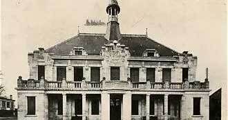 Visite : L’Hôtel-de-Ville dans le temps