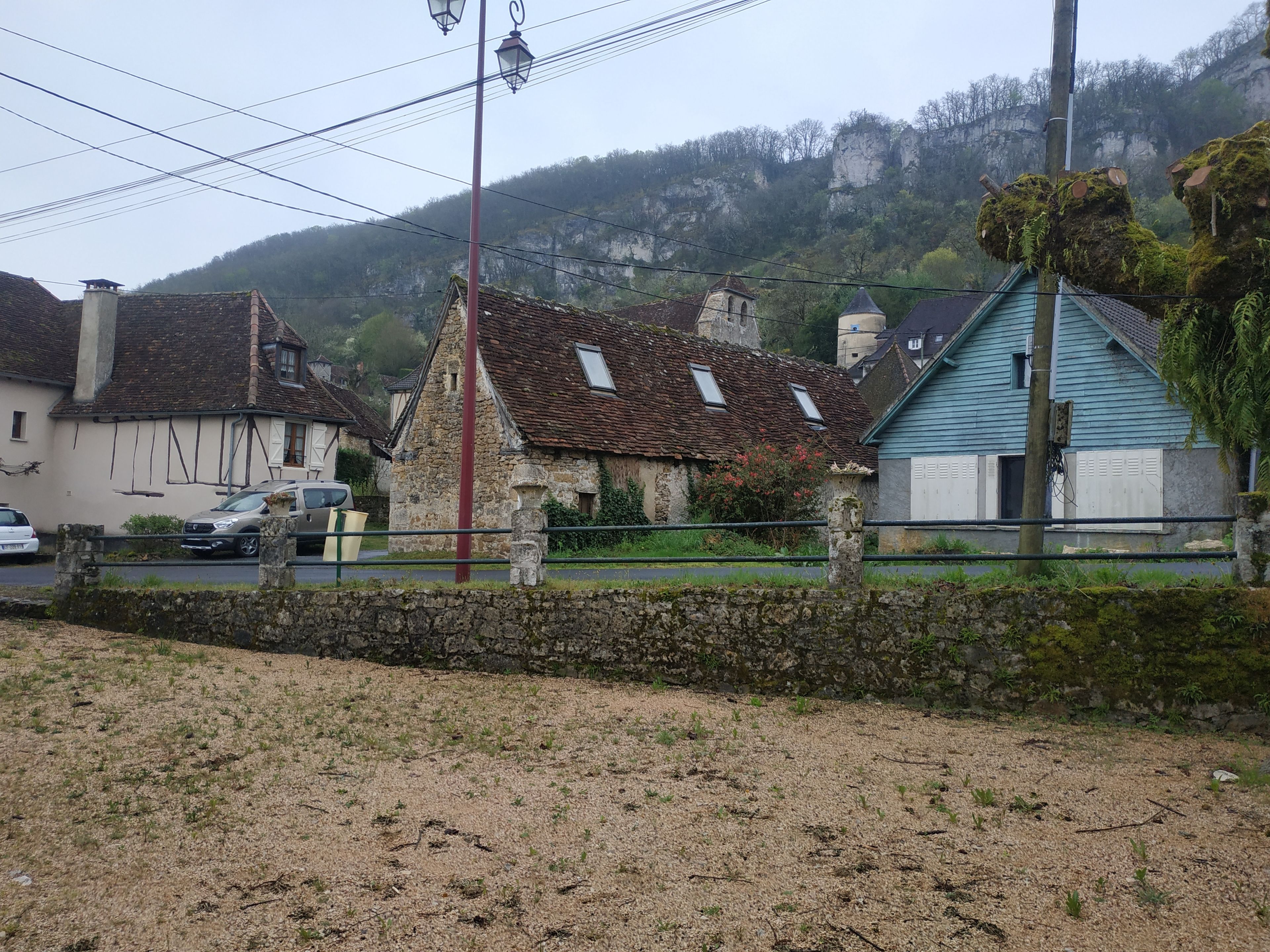 Découverte de l'épicerie de Louisa