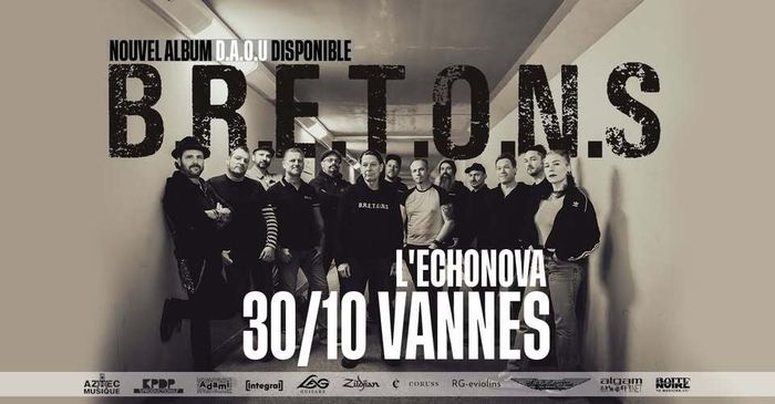 Deux heures de show et pas moins de 15 artistes évoluant sur scène comme une tornade, sur des airs connus de tous, prêts à envoûter les salles de France et d’Europe.