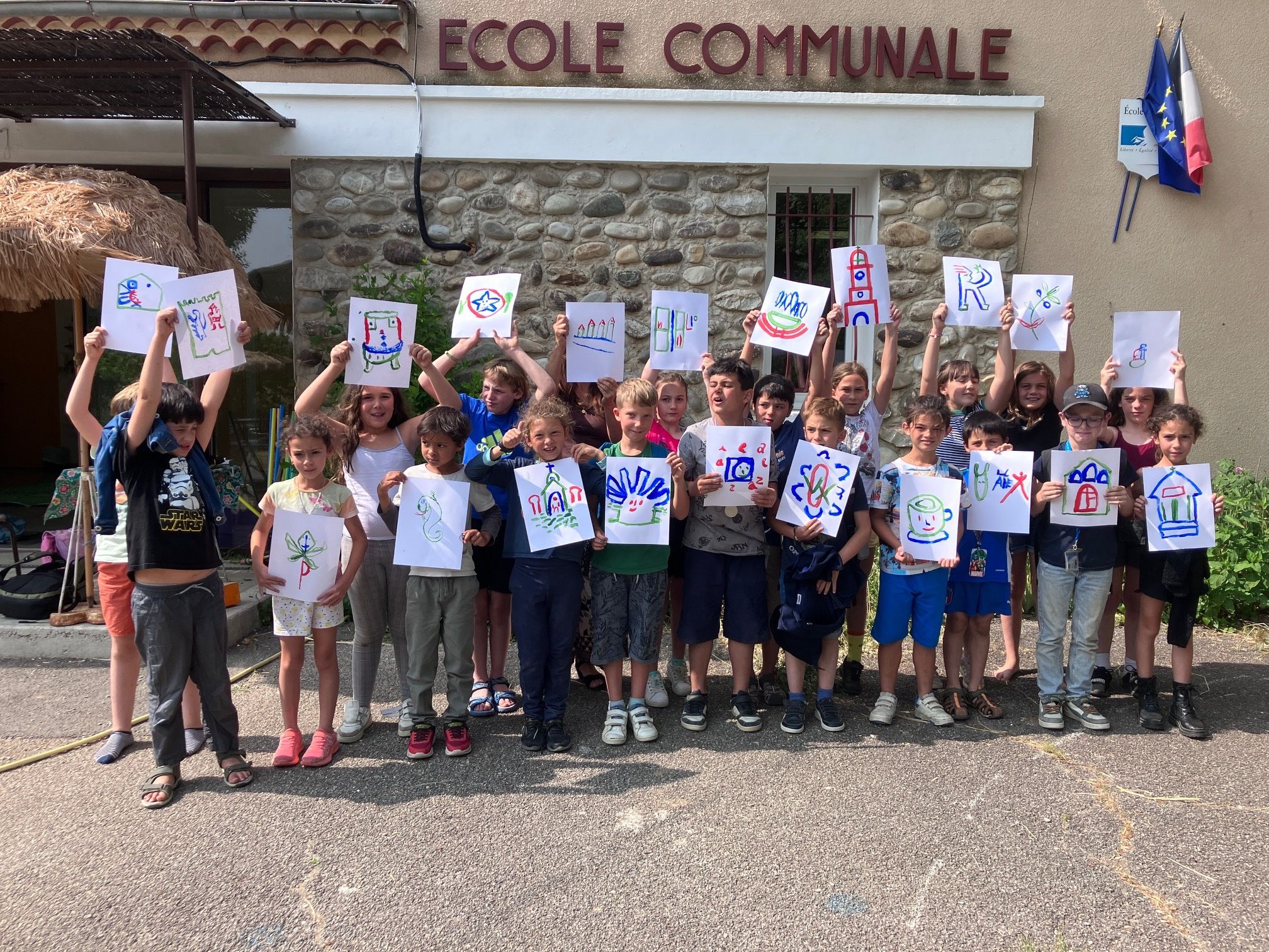Atelier participatif de création d'affiches pour les Sentiers de la couleur et marché paysan à Lauris !