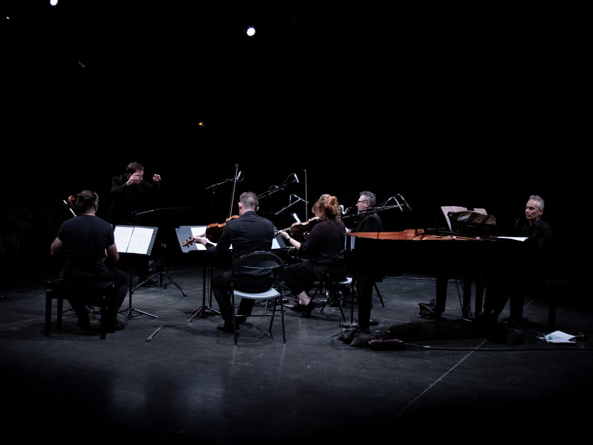 Affiche COURT-CIRCUIT - Festival Ensemble(s) - Interferenz