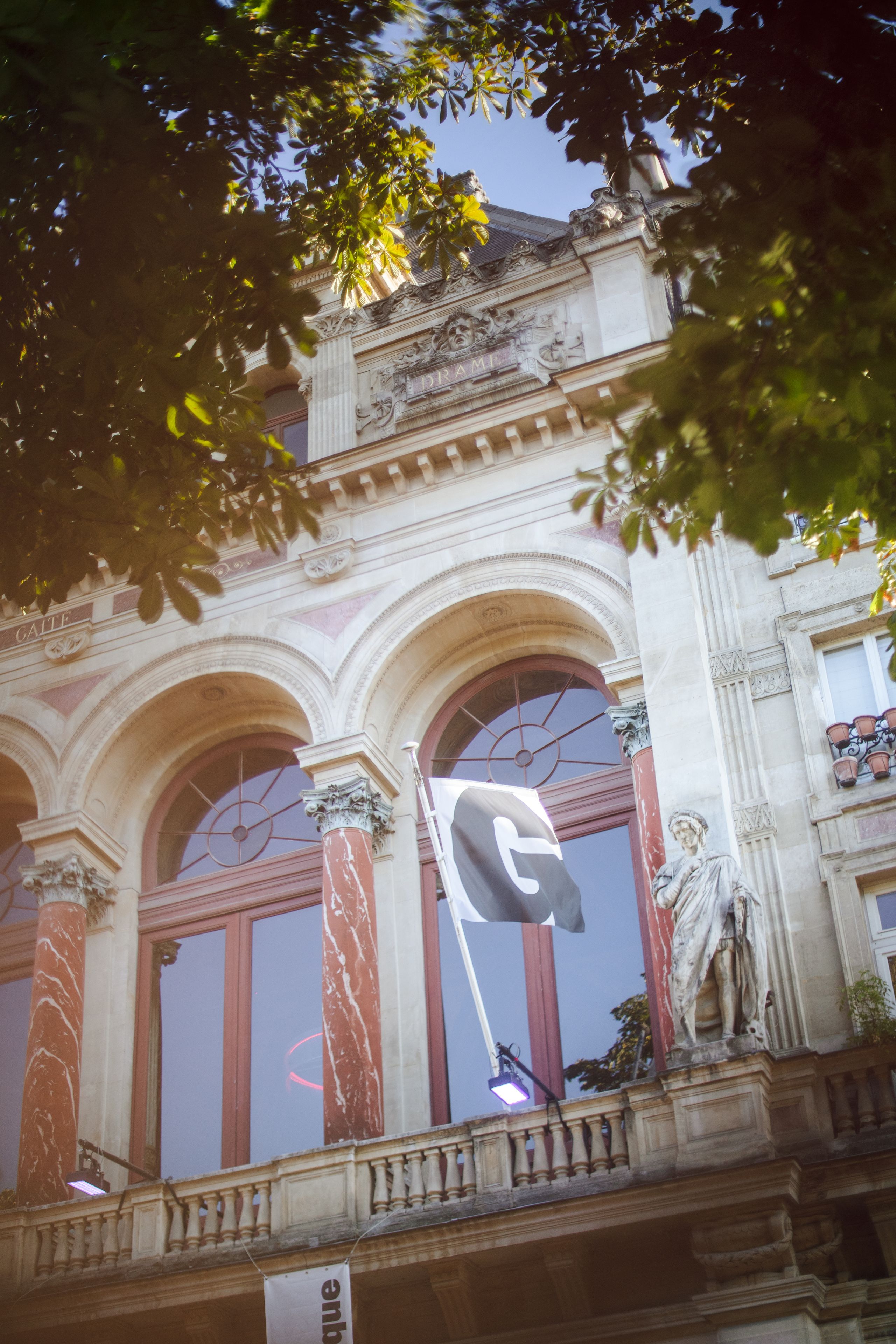 Visite historique de la Gaîté Lyrique