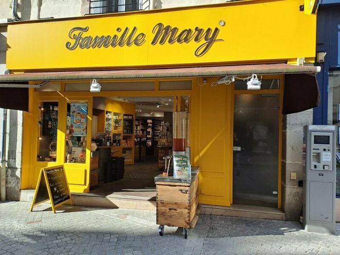 Découvrez les richesses de la ruche dans les boutiques Famille Mary