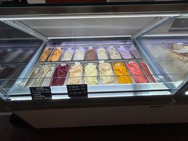 Les "coulisses gourmandes", chez le glacier artisanal "La Frisquette"