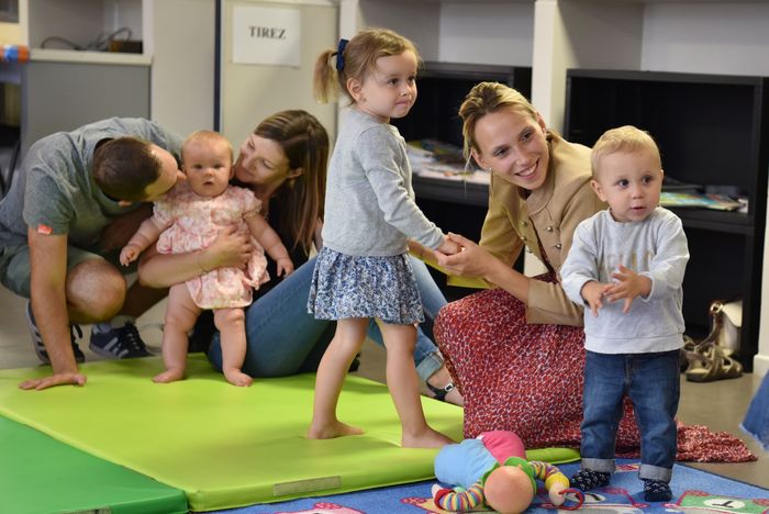 Venez découvrir les coulisses de la petite enfance  ! Entre rencontres passionnées, et  ateliers ludiques, on vous dévoile tout ce que vous avez toujours voulu savoir sur l’accueil des tout-petits.
