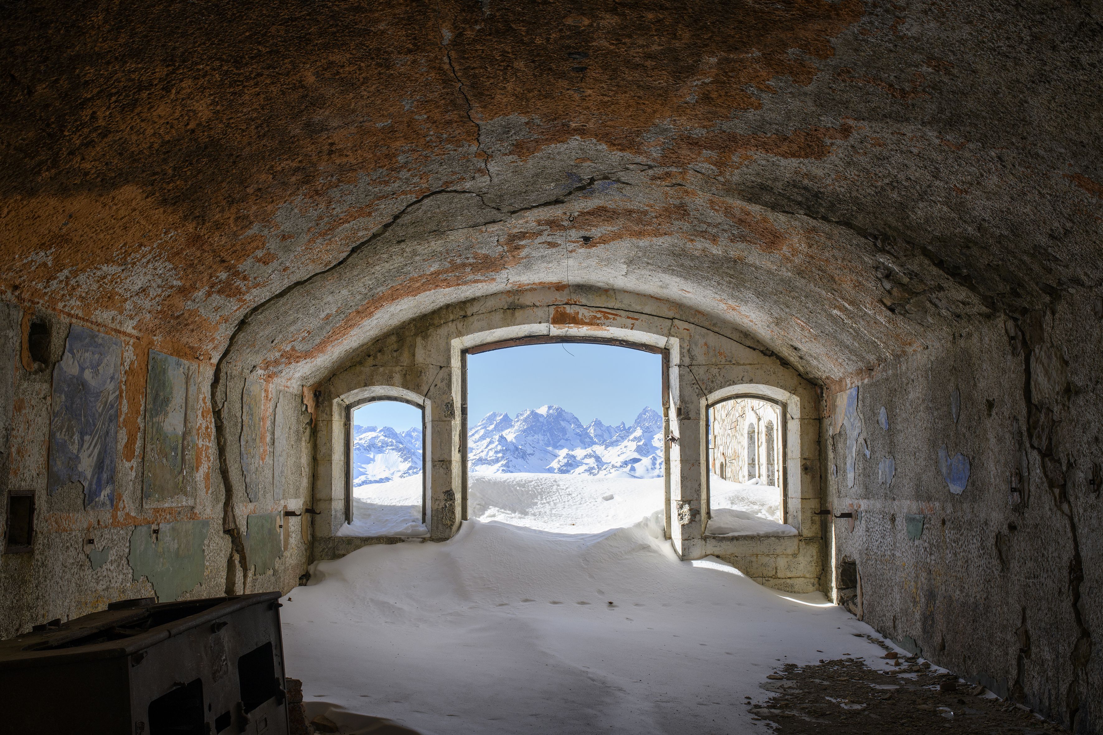 Forts des confins et forts des collines