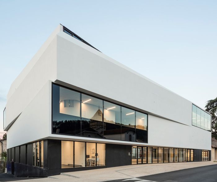 AUBERGE DE JEUNESSE Type R