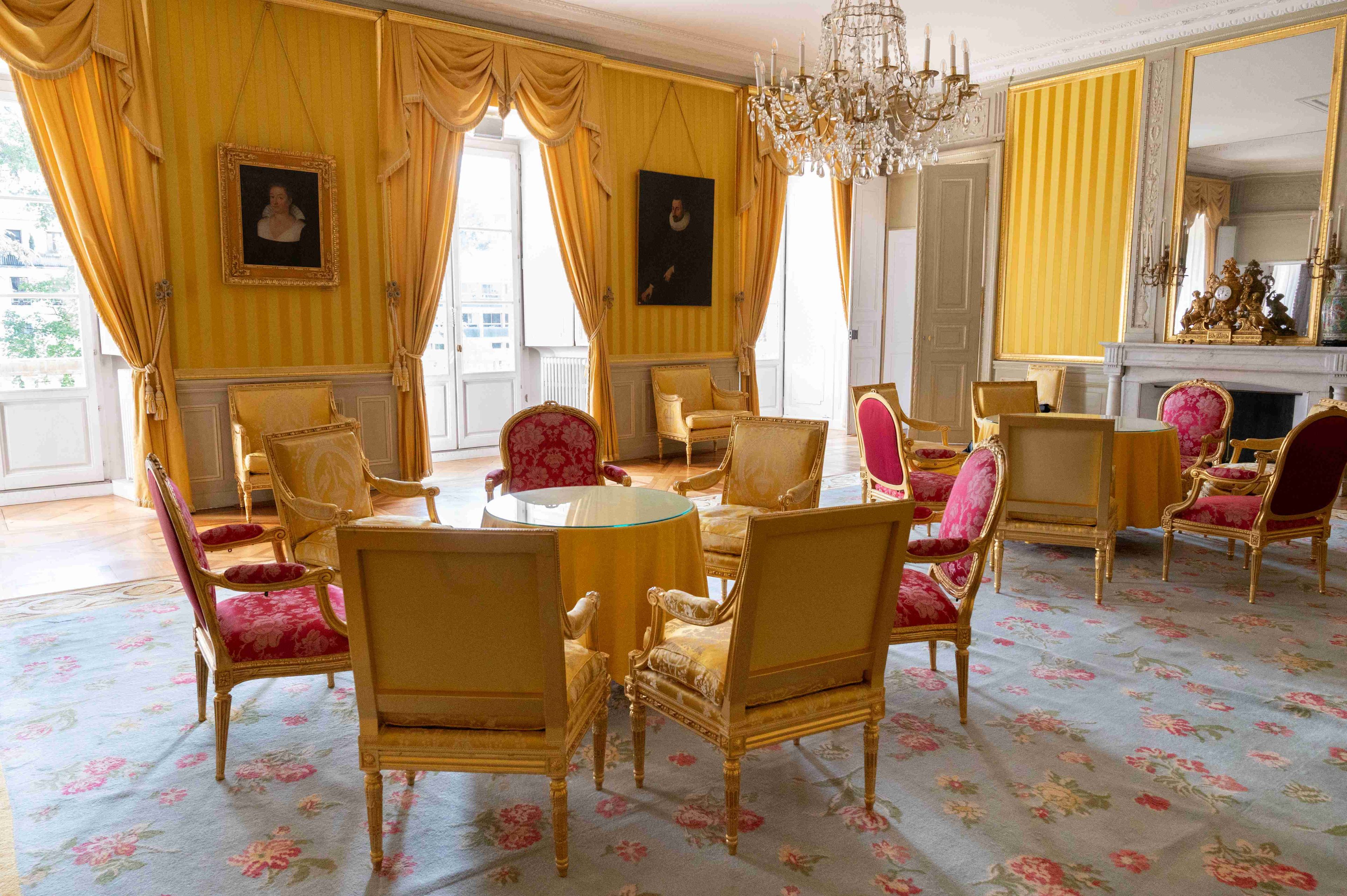 Les Salons d'Honneur du château des ducs de Savoie. Comment préserver ce lieu d'exception ?