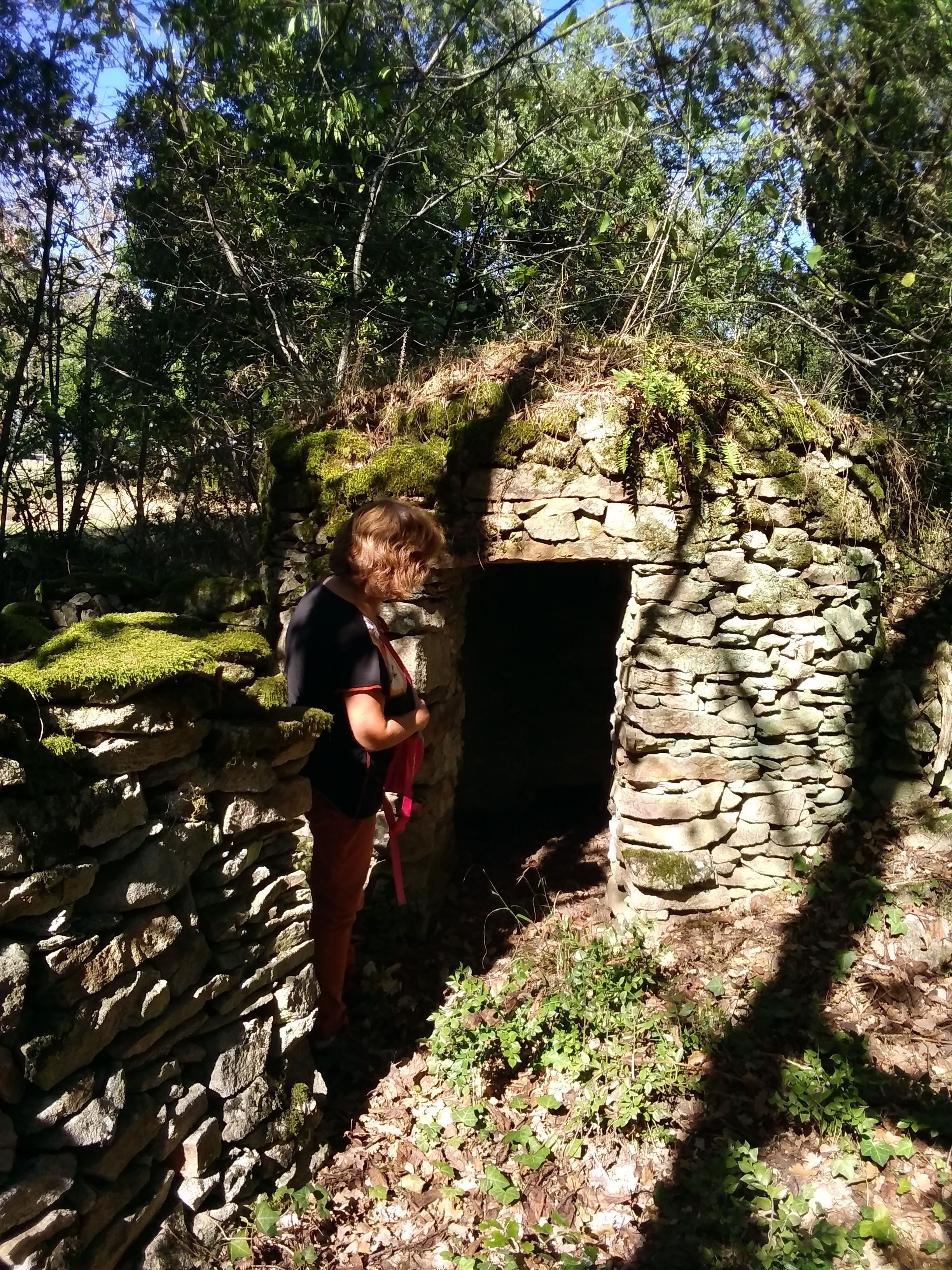 Randonnée pédestre de découverte du petit patrimoine bâti autour du Villaret