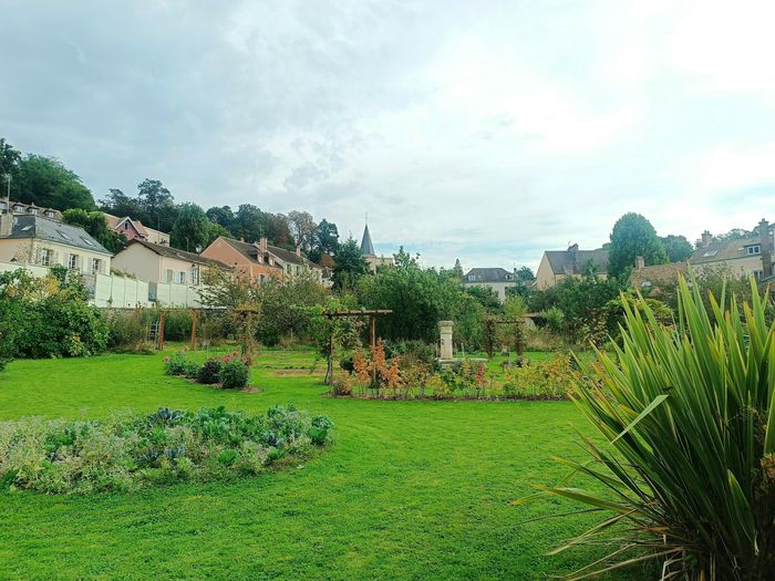 Visite libre du parc et du potager du Château de La Celle Saint-Cloud