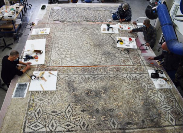 L’atelier : expertise et savoir-faire, un patrimoine immatériel au sein d’un musée.
