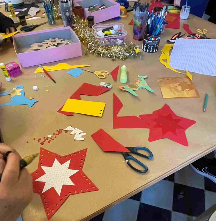 Esprit de Noël : un atelier DIY pour petits et grands, Photo : Fort Saint-André/CMN · OpenAgenda