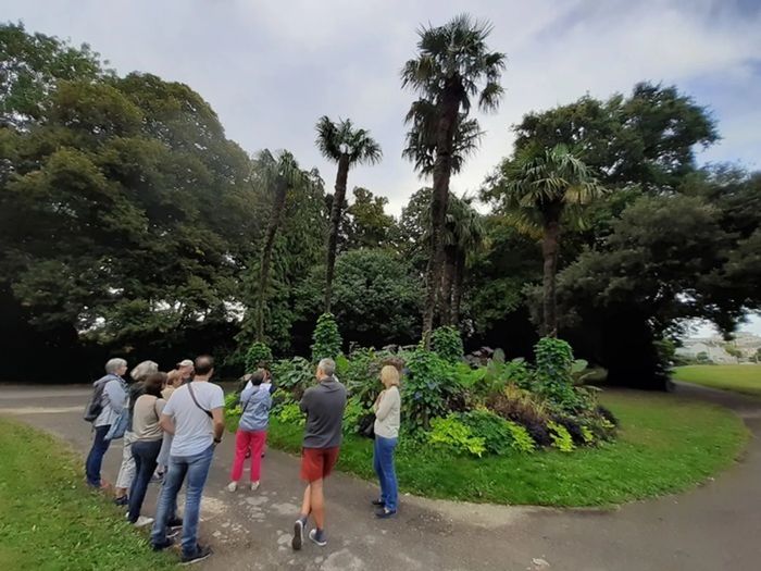 Botanical walk in the Gaudinière park