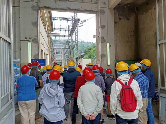 Visit to the Vintrou hydroelectric power station