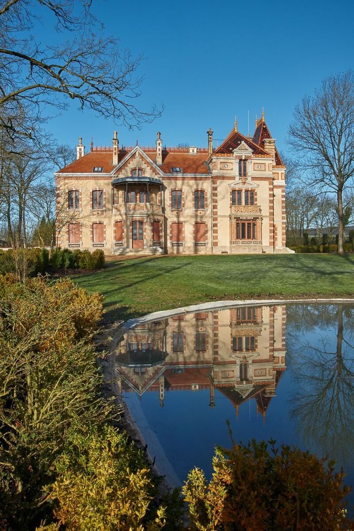 Dédicace à la villa Perrusson