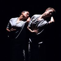 C'est toi qu'on adore & Pode Ser_Leïla Ka