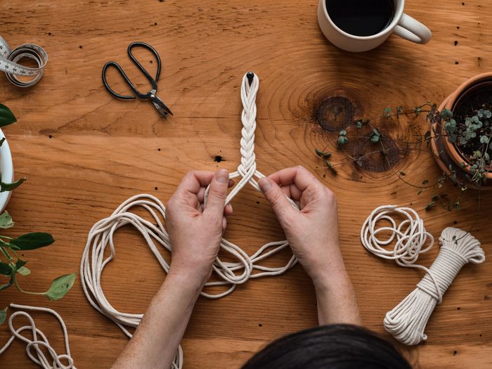 Atelier création de bracelets de macramé
