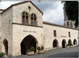 Visite de la mairie actuelle de Castillonnès