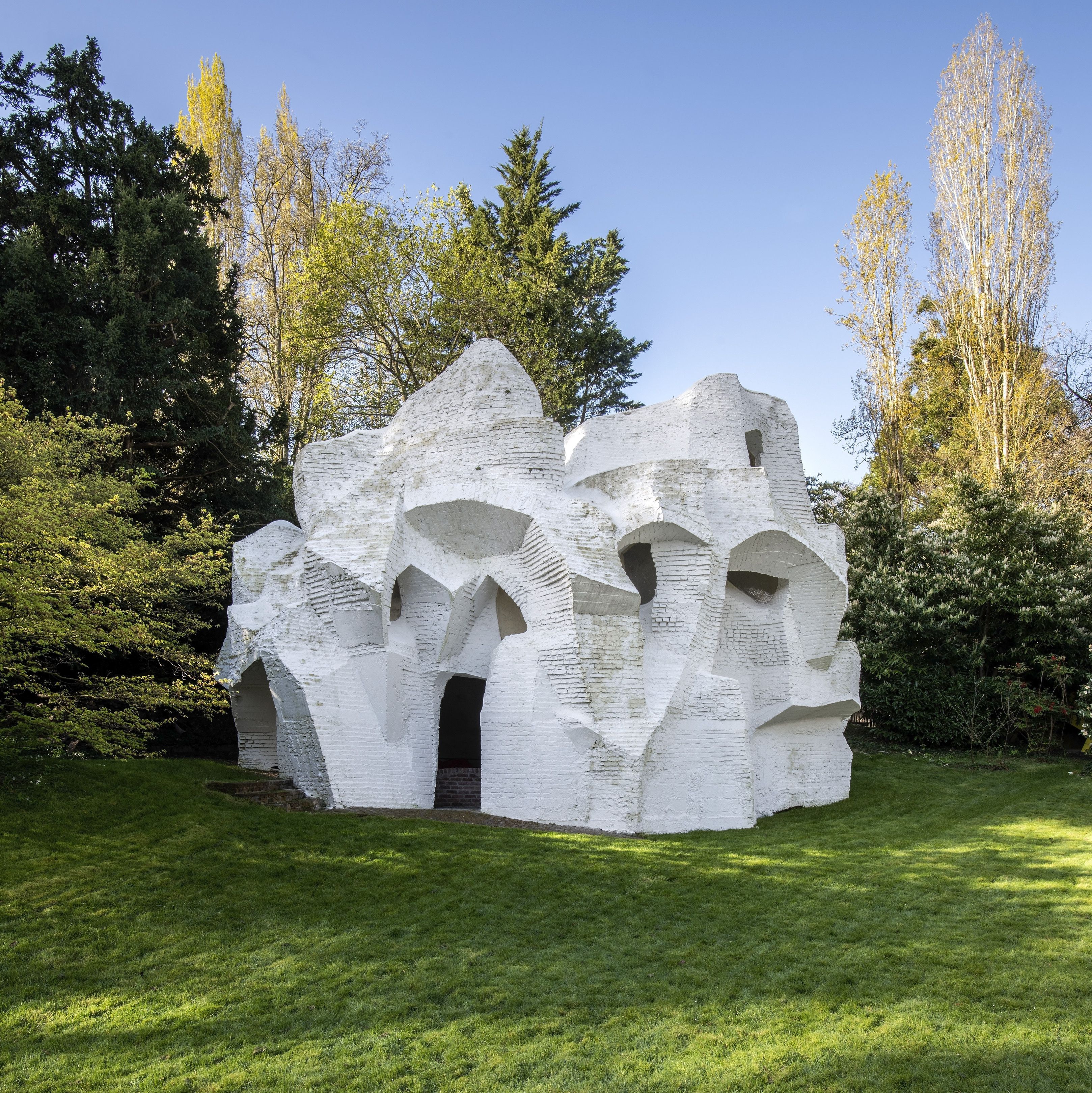 Malaquais x Villa Bloc : exposition et visite du jardin