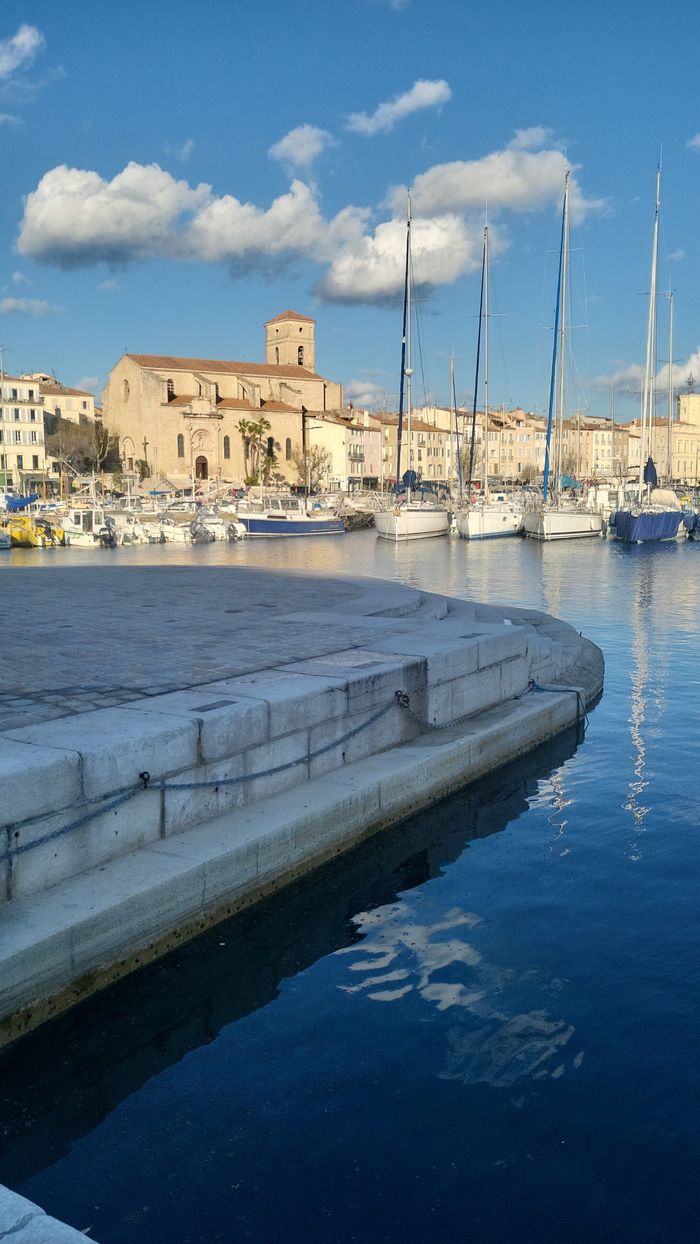 Discovery of the urban renewal of Old La Ciotat