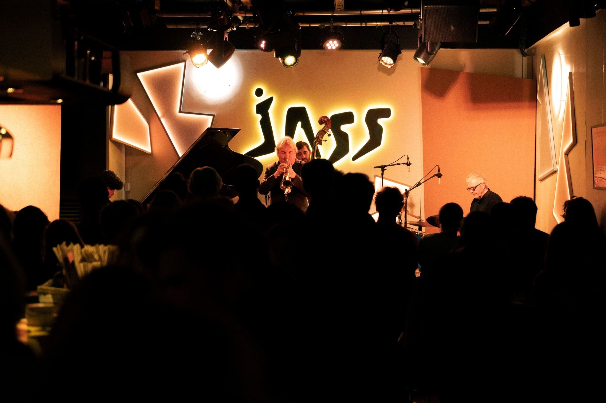 JASS CLUB