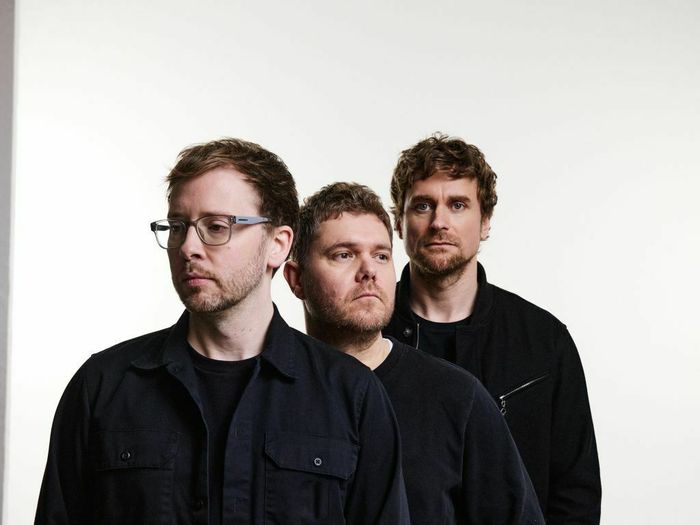 Gogo Penguin + Daudi Matsiko - El Médiator