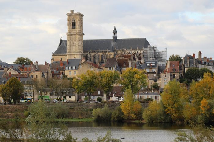 La ville haute : entre palais et cathédrale
