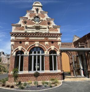 Des anciennes friches aux béguinages : visite guidée d'exemples de réhabilitations conservant la mémoire des lieux