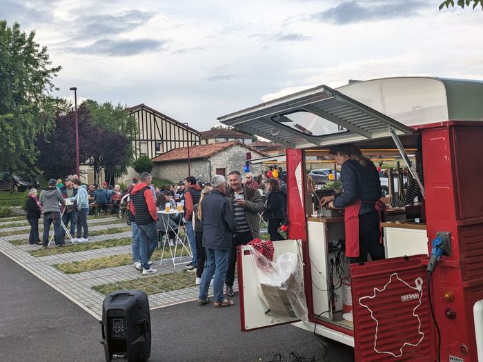 Affiche — La Guinguette mobile à Sapignicourt