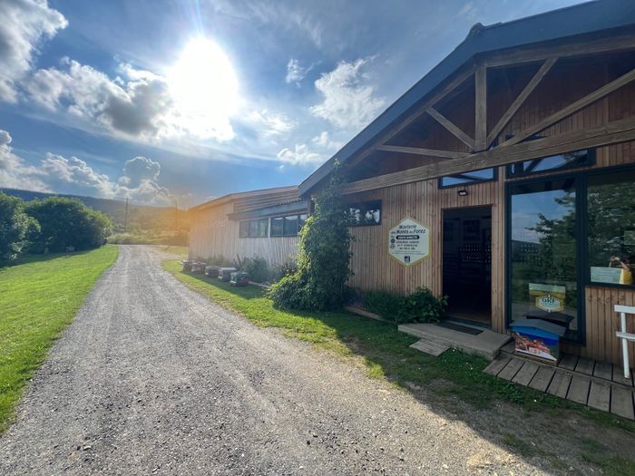 Visite de la miellerie des monts Du Forez