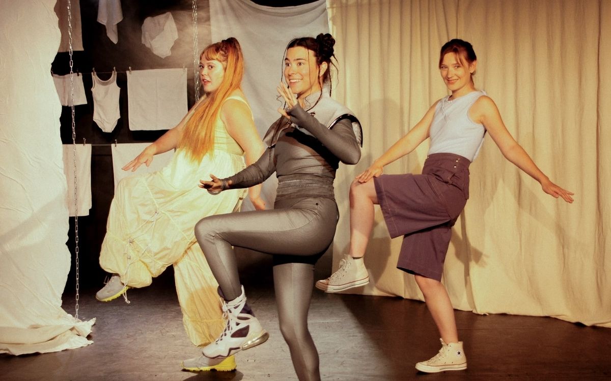 Tristes en été - Théâtre contemporain au Chariot