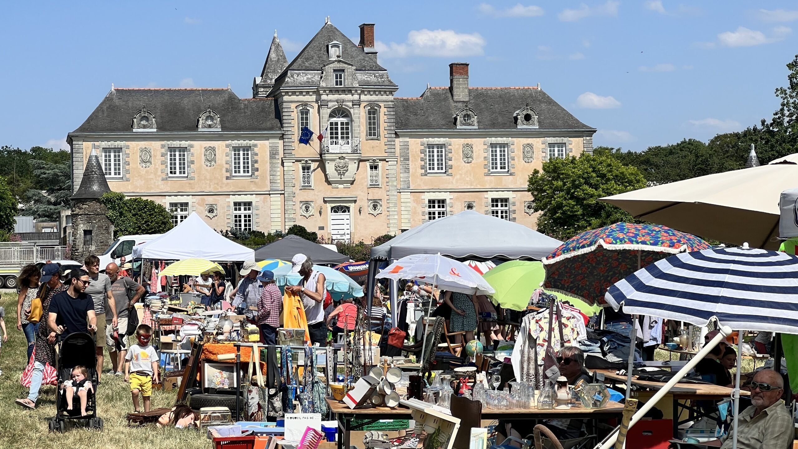 Les Puces Lucéennes