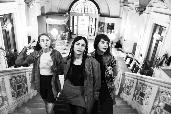 Île de Garde (Release Party) + Full Synthé Mental + Table ronde : C’est quoi l’indé ?