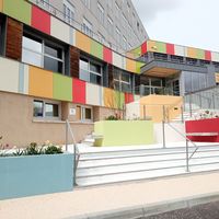 Centre d'hébergement, type R avec Hébergement, activités L