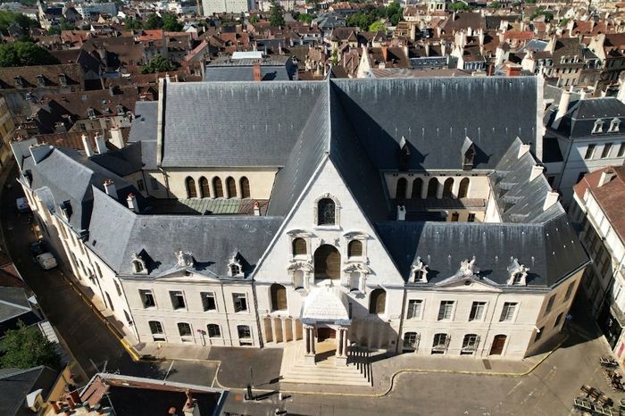 Visite libre de la cour d'appel de Dijon - ancien parlement de Bourgogne